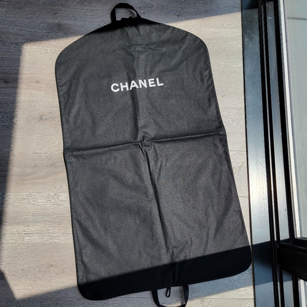 chanel garment bag 39"